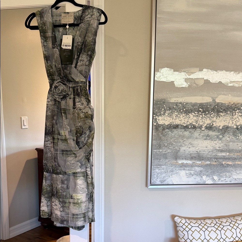 Chic Gray Patterned Midi Dress